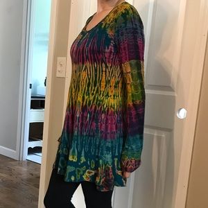 Tie-Dye Long Sleeve Tunic